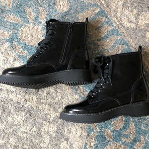 Patent Leather size 5.5 Madden Girl lace up boots New